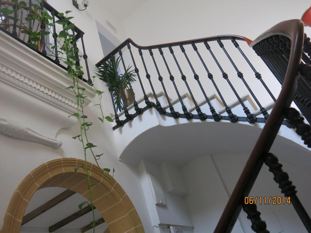 Hostal Fenix 헤레스 외부 사진