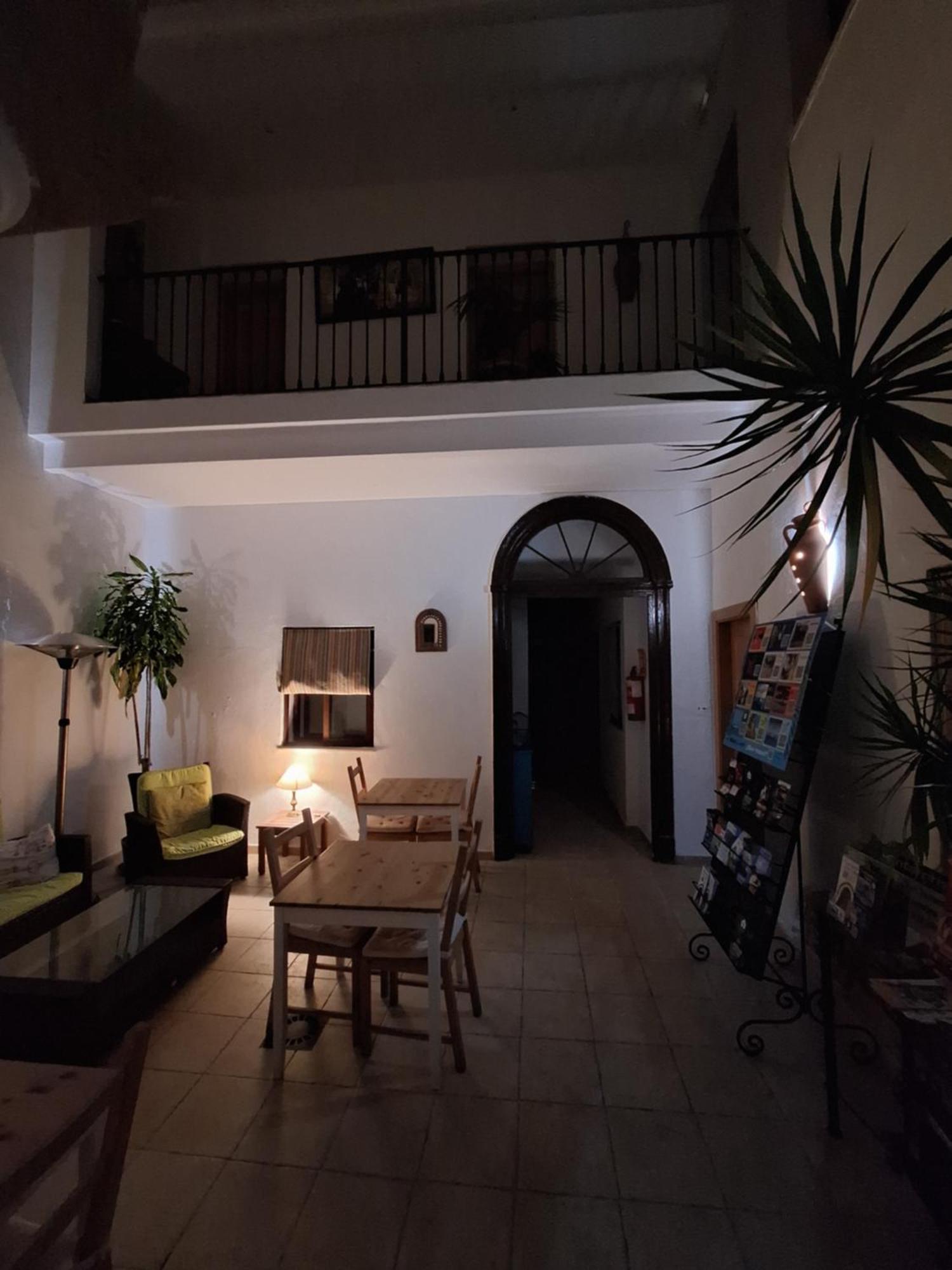 Hostal Fenix 헤레스 외부 사진